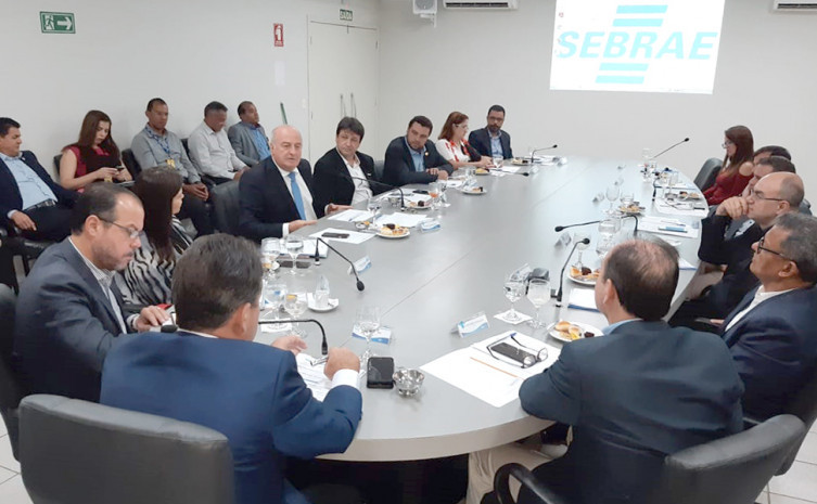 Secretário destaca ações em prol da atração de novos  investimentos realizados fora e dentro do Estado