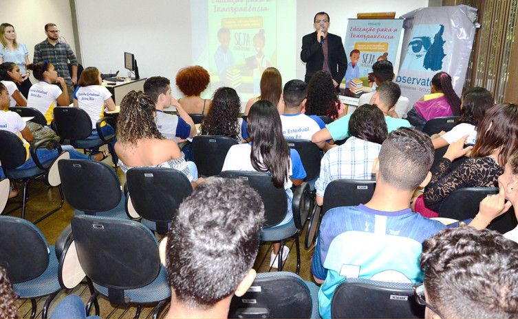 O secretário-chefe da Controladoria explica sobre a organização da Pasta