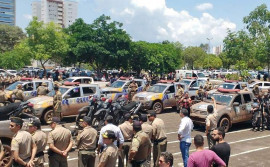 Policiais empregados na Operação Hórus Divisa recebem homenagens no Quartel da PM em Palmas