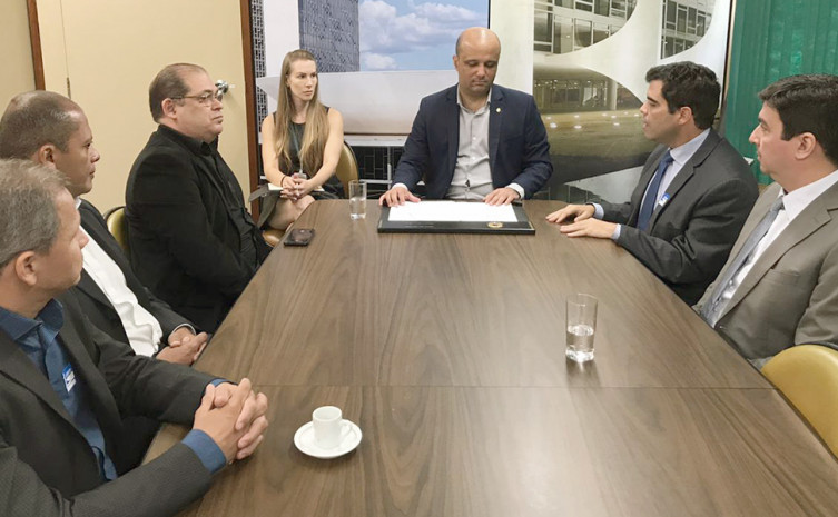 Comitiva do Tocantins se reúne em Brasília para tratar de parque Tecnológico 