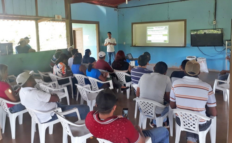 Encontro abordou Alevinagem na Prática, Nutrição e Extensão Rural.jpg