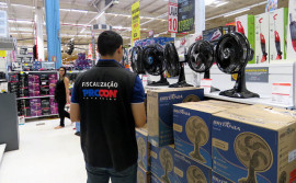 Procon autua quatro estabelecimentos durante a Operação Black Friday