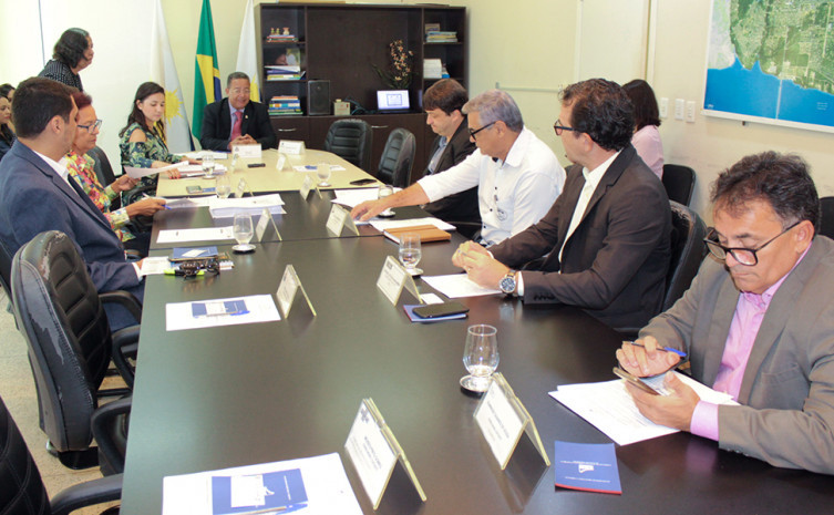Delegado da Receita Federal fala sobre o Simples Nacional aos Conselheiros do CDE-TO