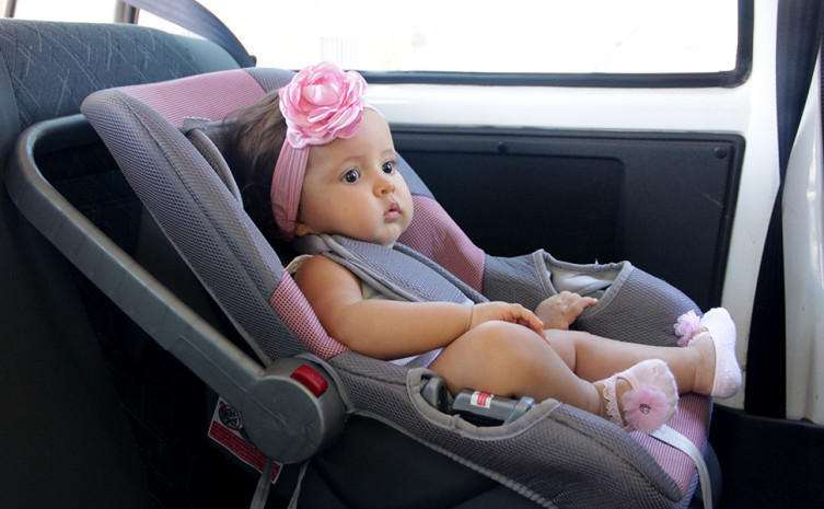 Condutores que irão dirigir com menores de 10 anos devem estar atentos às especificações de segurança necessárias para o veículo