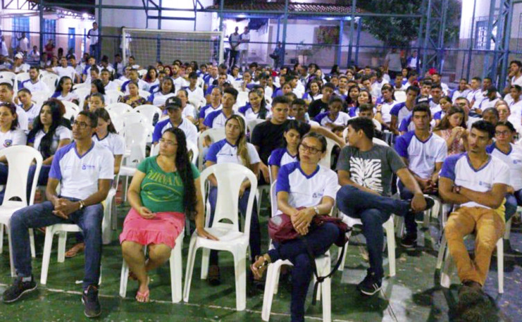 Procon Tocantins reuniu com 420 alunos da EJA