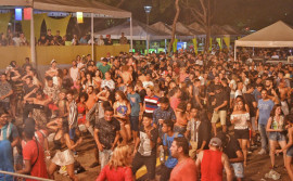 CarnaPraça levou mais de 20 mil foliões para a Praça dos Girassóis