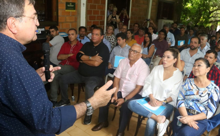 Objetivo foi apresentar o projeto de Brejinho como modelo para prefeitos de outros municípios, que desejam executar projetos semelhantes em suas localidades em parceria com o Governo do Estado