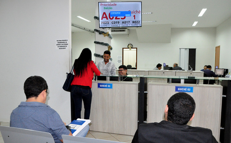 Atendimento à população ocorre  inclusive na hora do almoço