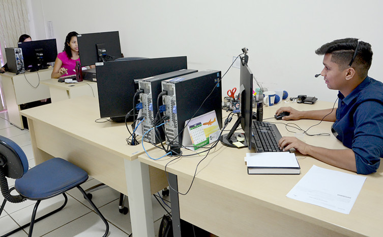 Central de atendimento da Jucetins para onde a pessoa pode ligar para dúvidas e solicitações