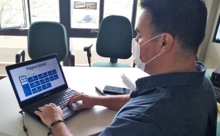 Técnicos da Semarh participam do treinamento on-line via Moodle na manhã dessa quinta-feira, 7 