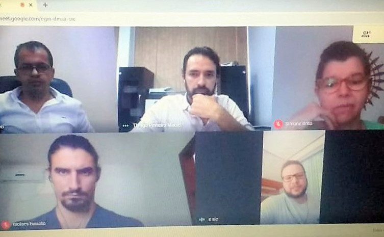 Reunião realizada por videoconferência - Unificação dados coronavírus