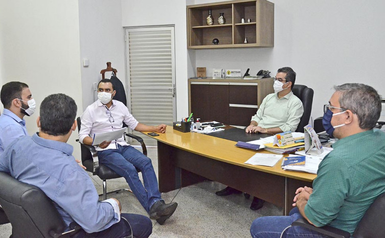 Vice-governador participa de reunião com Detran-TO e Sindicato dos CFCs