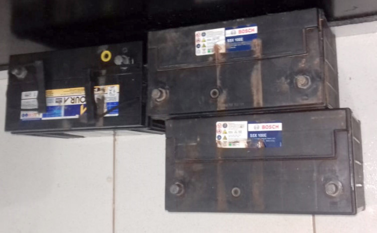 Objetos teriam sido furtados pelos criminosos