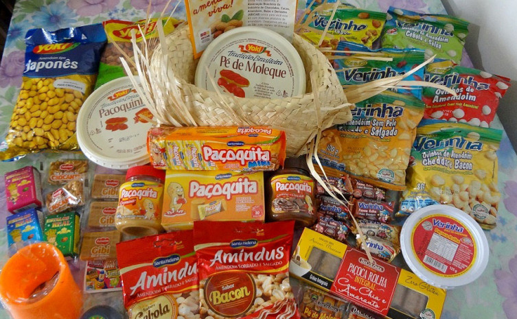 Consumidor deve estar atento ao rótulo e à etiqueta informativa na hora das compras