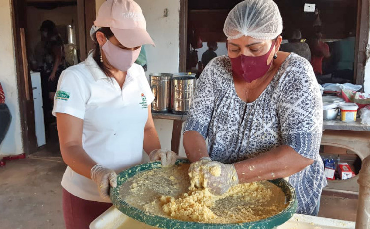 Ação Ruraltins na Roça entrega iguarias do milho a servidores