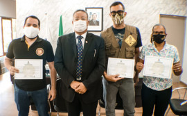 Adetuc entrega certificados aos participantes do curso de capacitação de condutores de observação de Aves