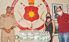 IFTO entrega 150 litros de álcool sanitizante ao Corpo de Bombeiros Militar