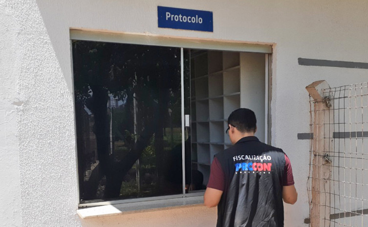 A denúncia foi realizada pela associação de moradores