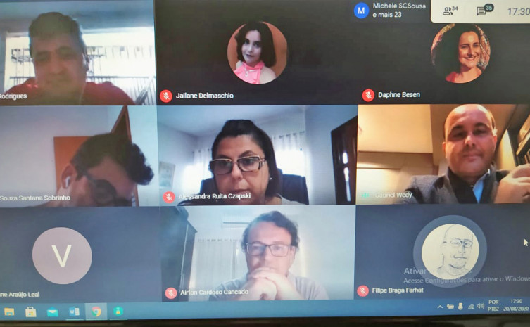 Durante as palestras foram apresentados os objetivos do desenvolvimento sustentável e a sensibilização dos gestores