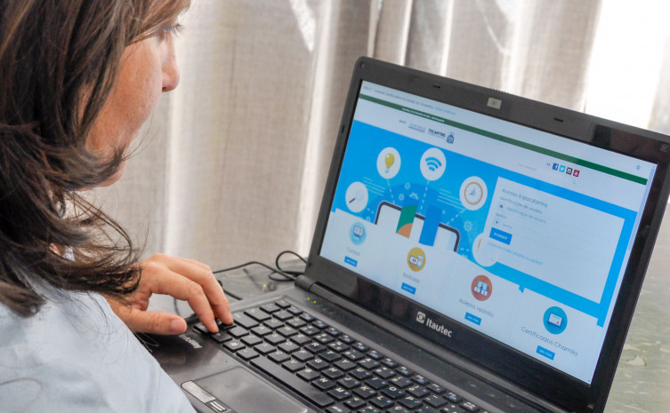 Os cursos ficam disponíveis no Ambiente de Aprendizagem no portal da Unicet