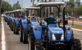 Governo do Tocantins adquire 46 novos tratores e equipamentos do programa Terra Forte