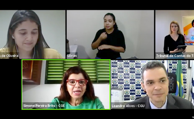 Sala temática foi moderada pela corregedora-geral do Estado, Simone Pereira Brito