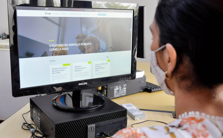 Com carga horária de 35 horas o curso será realizado no período de 19 a 23 de outubro via videoconferência, pelo Zoom