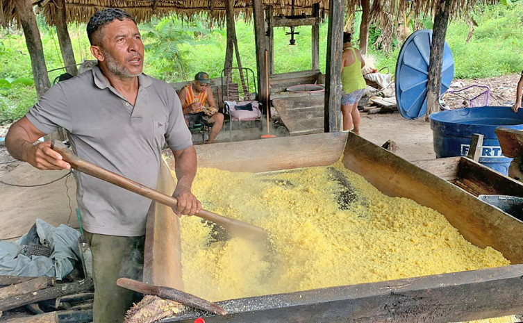 Inicialmente mais de 4 mil famílias, que já estão com georreferenciamento analisados e averbados podem ser beneficiadas com titulação de terras
