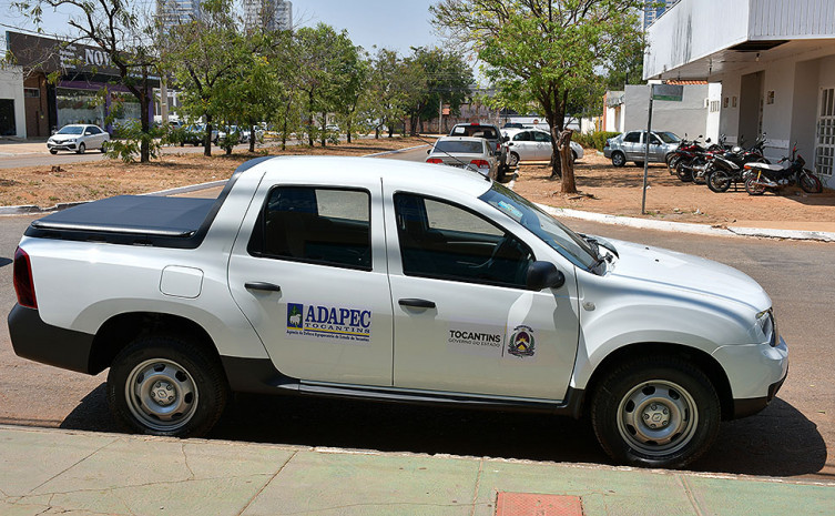 Veículos vão fortalecer o trabalho de defesa sanitária do Estado