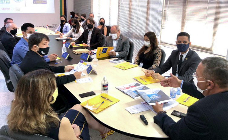 Representantes das federações conheceram todo o funcionamento da Sala de Suporte Empresarial