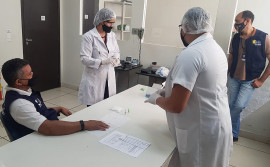 Equipe da Metrologia passa por teste rápido de Covid antes de iniciar os trabalhos de campo no interior do Estado