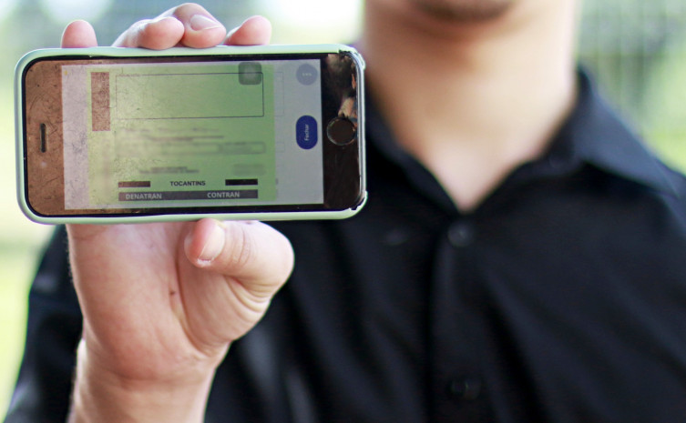 O proprietário do veículo pode imprimir em papel comum uma versão do CRLV Digital, que virá acompanhada de um código QR para verificação de sua veracidade