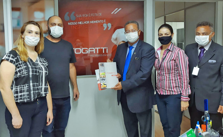 Secretário Tom Lyra apresenta a empresários da Fogatti, em Blumenau, potencialidades do Tocantins 