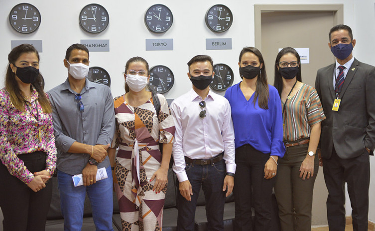 Equipe técnica da secretaria recepciona representantes da Inove Contadores Associados 