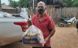 Assentados e quebradeiras de coco do extremo norte recebem alimentos do Governo do Tocantins