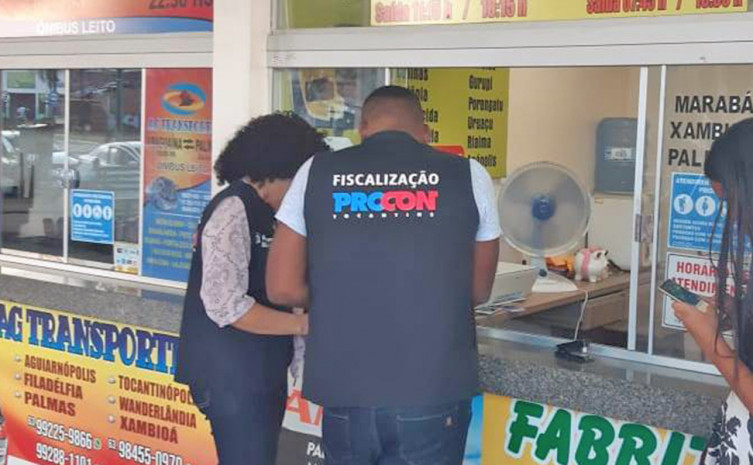 O consumidor não deve esquecer dos cuidados com a pandemia