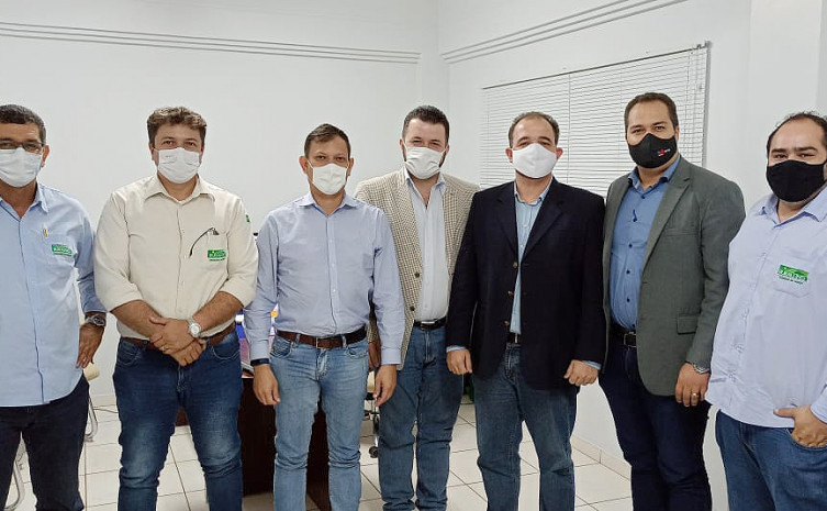 Reunião com o presidente da Fundação Unirg, sinaliza parceria para a qualificação profissional dos servidores