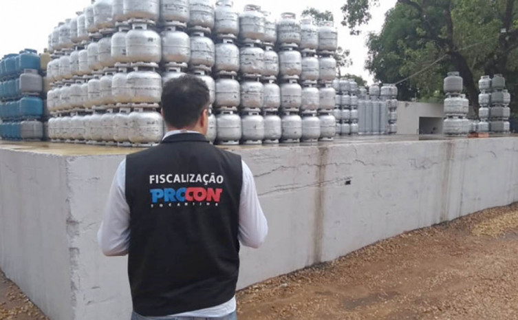 Procon Tocantins divulga pesquisa de preço do gás de cozinha; Araguaína tem maior valor
