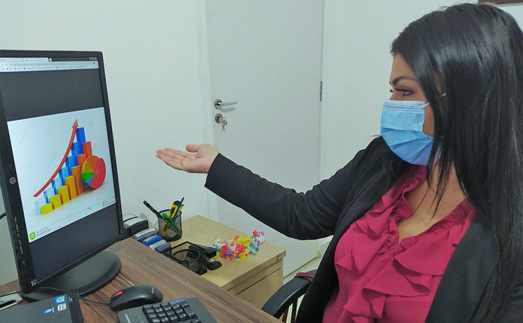 Presidente da Jucetins, Thaís Coelho, ressalta as medidas do Governo para o aumento da abertura de novas empresas