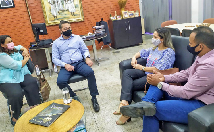 Reunião entre gestores da Adetuc e Agtur ocorreu nesta terça-feira, 23