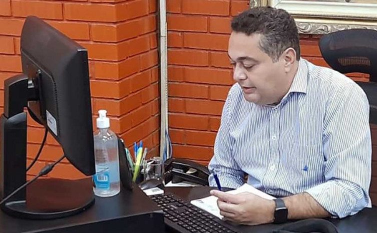 Presidente da Adetuc, Jairo Mariano, ouviu as demandas dos músicos em reunião on-line