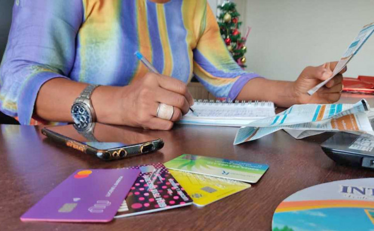 Procon orienta idosos sobre educação financeira com palestra on-line 