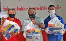 Trabalhadores afetados pela pandemia reconhecem empenho do Governo do Tocantins com auxílio de kits de alimentos