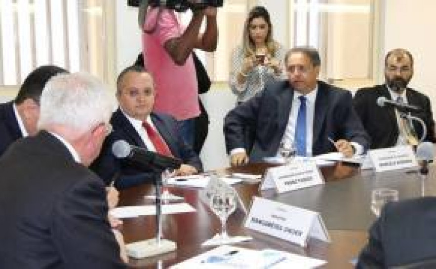 FOTO GOVERNADOR MARCELO MIRANDA - Cópia.jpg