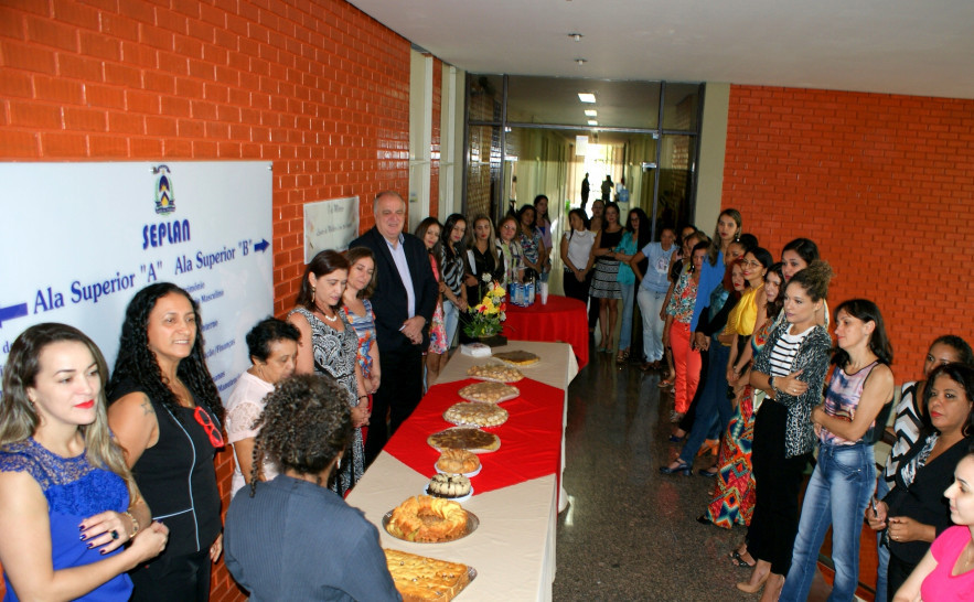 CAFÉ DA MANHÃ EM HOMENAGEM AO DIA DA MULHER NA SEPLAN. FOTO ELCIO DIAS. GOVERNO DO TOCANTINS.JPG