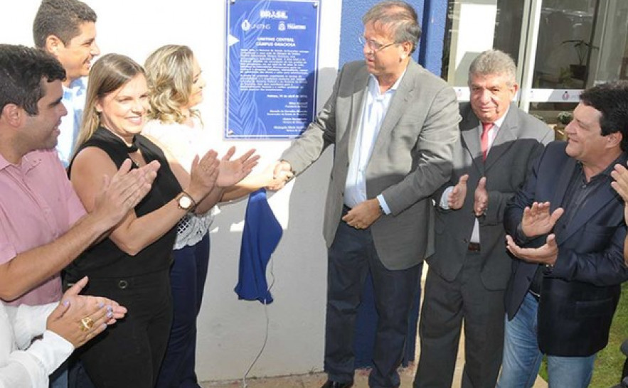 Inauguração Unitins. Washington Luiz. Governo do Tocantins.jpg