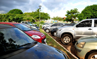 IPVA com desconto para finais de placas 7 e 8 vence dia 16