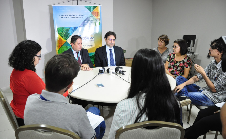 Coletiva de Imprensa