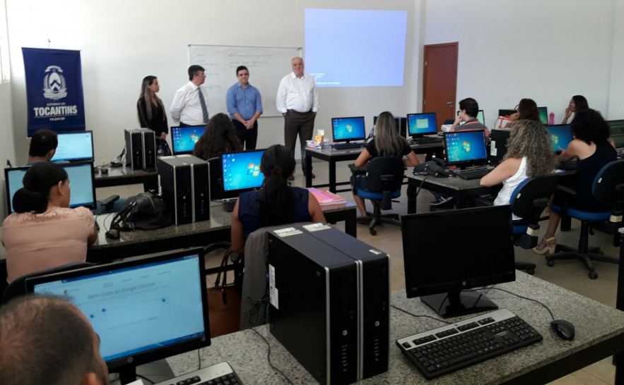 Seplan e RedeSiconv orientam servidores estaduais sobre convênios