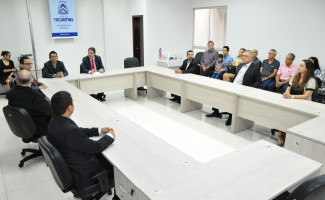 Secretário da Fazenda empossa membros do Conselho de Contribuintes